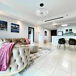 Homes 2 Retreat - Luxury & Spacious 1Br With Balcony In Business Bay