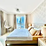 Homes 2 Retreat - Luxury & Spacious 1Br With Balcony In Business Bay