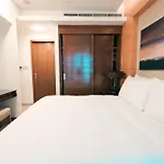 Emaar Fashion Avenue One Bedroom - Formerly Address Dubai Mall Four Apple Holiday Homes