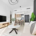 Silkhaus Chic 1Bdr Near Burj Khalifa With Balcony