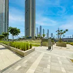 New Luxurious 4Br With Burj Khalifa & Dubai Fountain View Near Difc