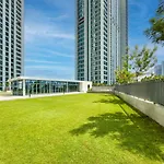 New Luxurious 4Br With Burj Khalifa & Dubai Fountain View Near Difc