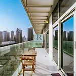 Spacious 1-Bedroom Apartment In Business Bay 15 Mints To Trade Fair