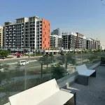 Modern Studio Near Burj Khalifa