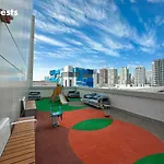 Higuests - Stylish 1Br Retreat With Modern Interiors In Dubai