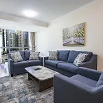 Prime 1Br At Global Lake View Walk To The Metro