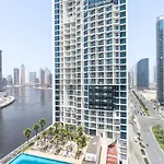 Vogue Damac Maison Prive Balcony & Pool With Canal View Prime Business Bay Location, Steps From Downtown & Burj Khalifa