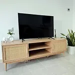 Luxury Studio - Discovery Gardens, 10 Minutes Drive To Marina