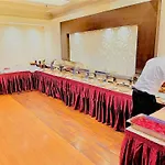 Rolla Suites Hotel -Former J5 Bur Dubai Hotel