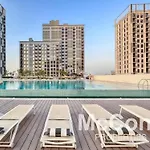 Inviting 2Br With Pool & Pet-Friendly Option