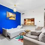 Stylish 1 Bedroom - Burj Khalifa View- 5Mn Walk To Dubai Mall-Apartment In Burj Views Tower