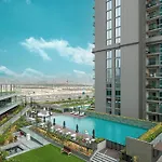 Chic 2Br Creek Vista, Near Downtown, Burj Khalifa And Dubai Mall