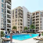 Enjoy The Friendly & Vibrant Neighborhood