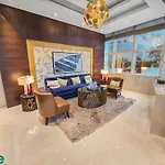 Exquisite 1 Bedroom Sea View With Lavish Amenities