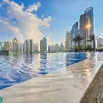 Exquisite 1 Bedroom Sea View With Lavish Amenities