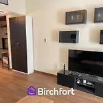 Birchfort - High Quality Spacious Studio