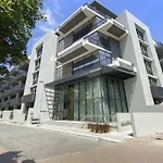 Silkhaus Modern Studio In A Quiet Neighborhood