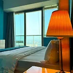 Ocean Heights Palm View 1 Bedroom