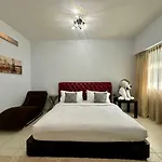 Stylish 1Br In Executive Tower