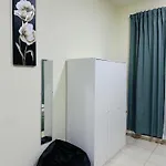 Spacious Studio In Dubai Sports City