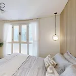 Chic And Modern 2Br Duplex With City View