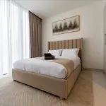 Modern 1Br In Creek Vistas Grande, Burj Khalifa View