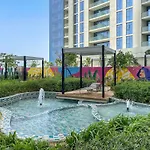 Silkhaus Elite 2Br Near Safa Park In Aykon City