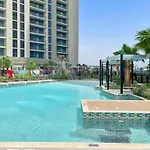 Silkhaus Elite 2Br Near Safa Park In Aykon City