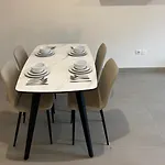 Spacious One-Bedroom In Muhaisnah, Dubai