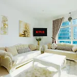 3 Bedroom Luxury Suite Apartment Near Jbr Beach