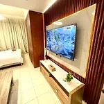 Ultra Luxury Chic Studio In Jlt