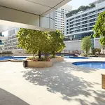 Spacious 4-Br In Horizon Tower, Marina