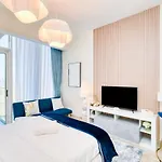 Cosy Studio In Bloom Towers Jvc