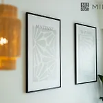 Mira Holiday Homes - Luxury 2 Bedroom In Burj Royale Close To Burj Khalifa