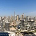 Modern 1Br With Stunning Views In Business Bay