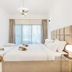 Elegant 3Br In Jbr With Partial Marina View
