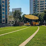 Space 1Br At The Park Island For 6 People With Sea And Marina View