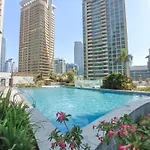 Classy 1 Bedroom Apartment With Marina View