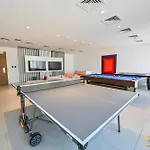 Studio In Al Furjan 5Min To Bus Stop By Deleguest