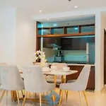G14Sa Stunning 3-Bhk Duplex In Palm Jumeirah