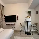 Studio Designer Azizi 41