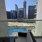 Prime Location Business Baystylish,Cozy 1-Bd Apt