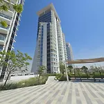Easygo- Stylish Stu In Damac Hills Artesiad