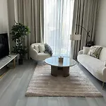 Entire Apartment In Dubai Marina