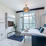 Cozy Studio With City Views At Bayz By Danube By Bms