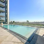 Luxury 1-Bedroom Apart In Business Bay