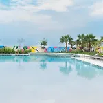 Keyrock Living - Dubai Oasis With Balcony Views