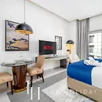 Lux The Majestine Burj Khalifa View Studio