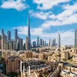 Lux The Executive Burj Khalifa View Suite 2
