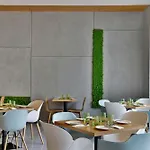 Element Al Jaddaf, Dubai